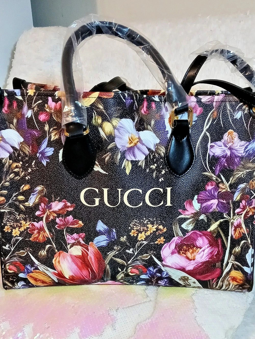 Gucci Floral Tote in Black & Multicolor NWT